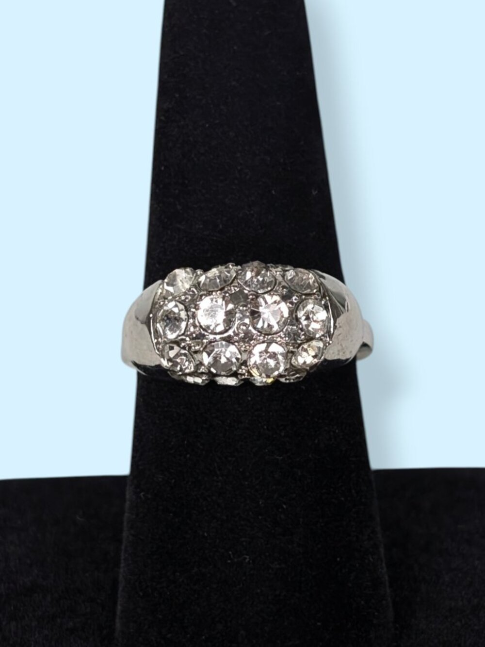 Rounded Front White Rhinestone Ring